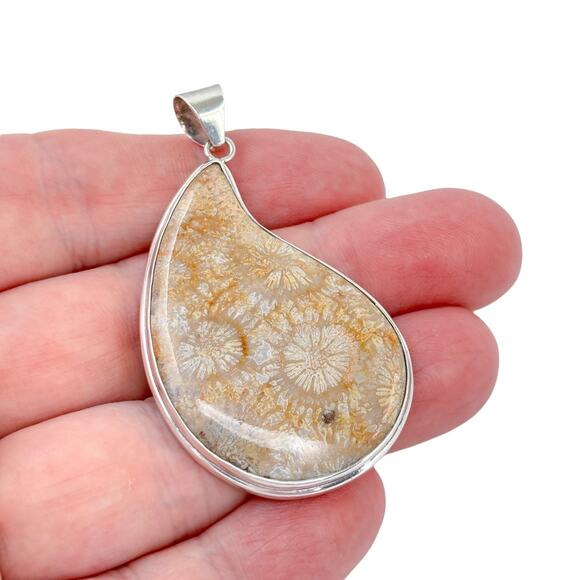 Coral Fossil Pendant | Teardrop Stone Setting | Sterling Silver 925 - Picture 1 of 8